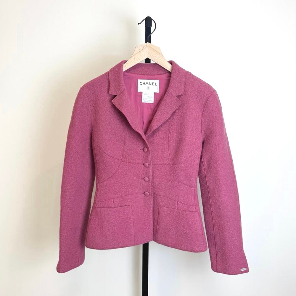CHANEL Vintage Raspberry Pink Boiled Wool Jacket 36 Covered Buttons Notch Blazer